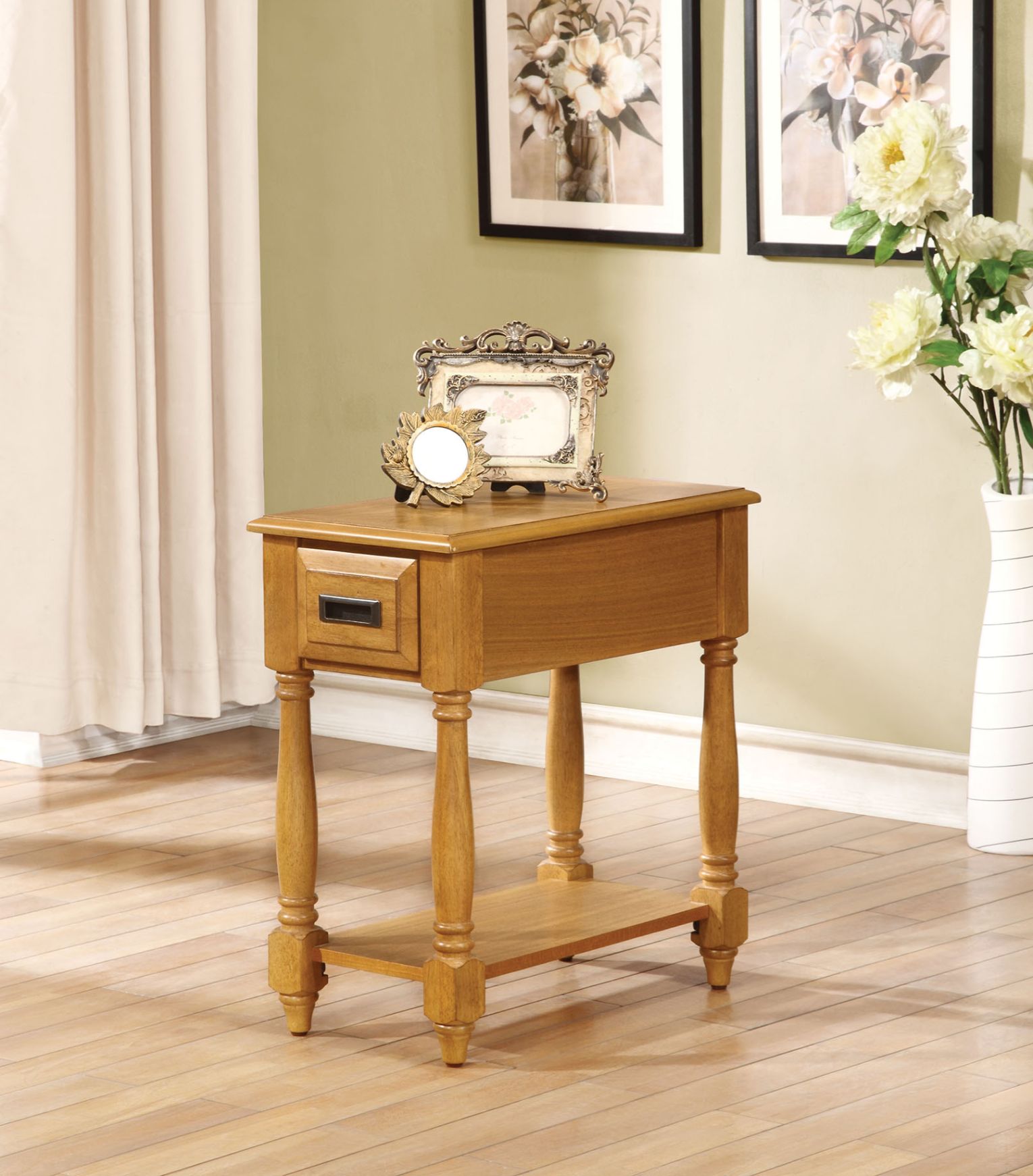 Dannyell Accent Table