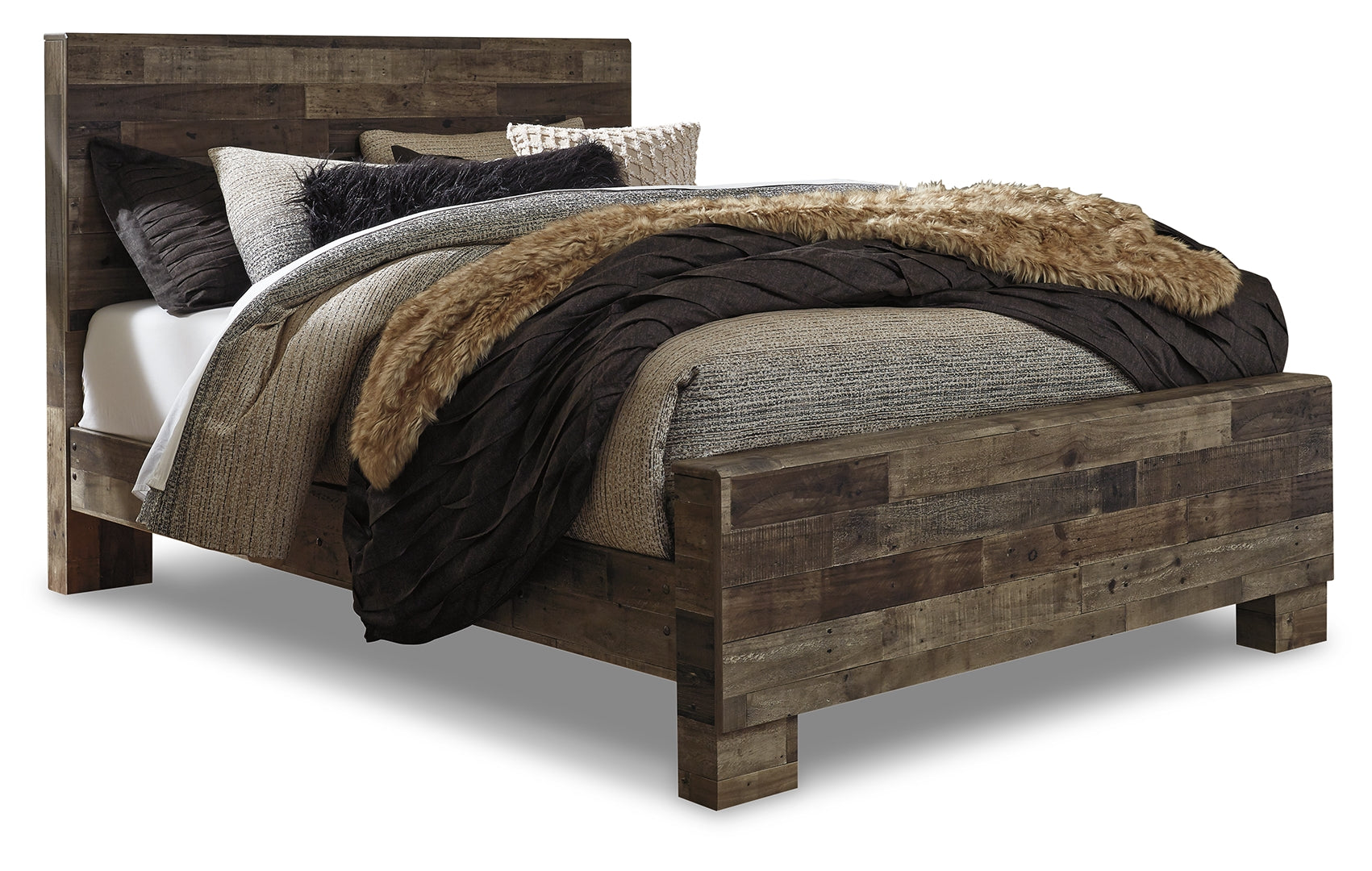 Derekson Queen Panel Bed with Dresser