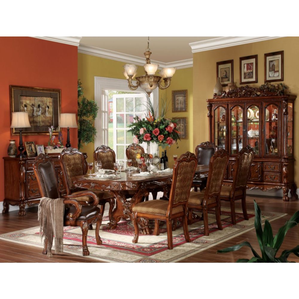 Balster Dining Table