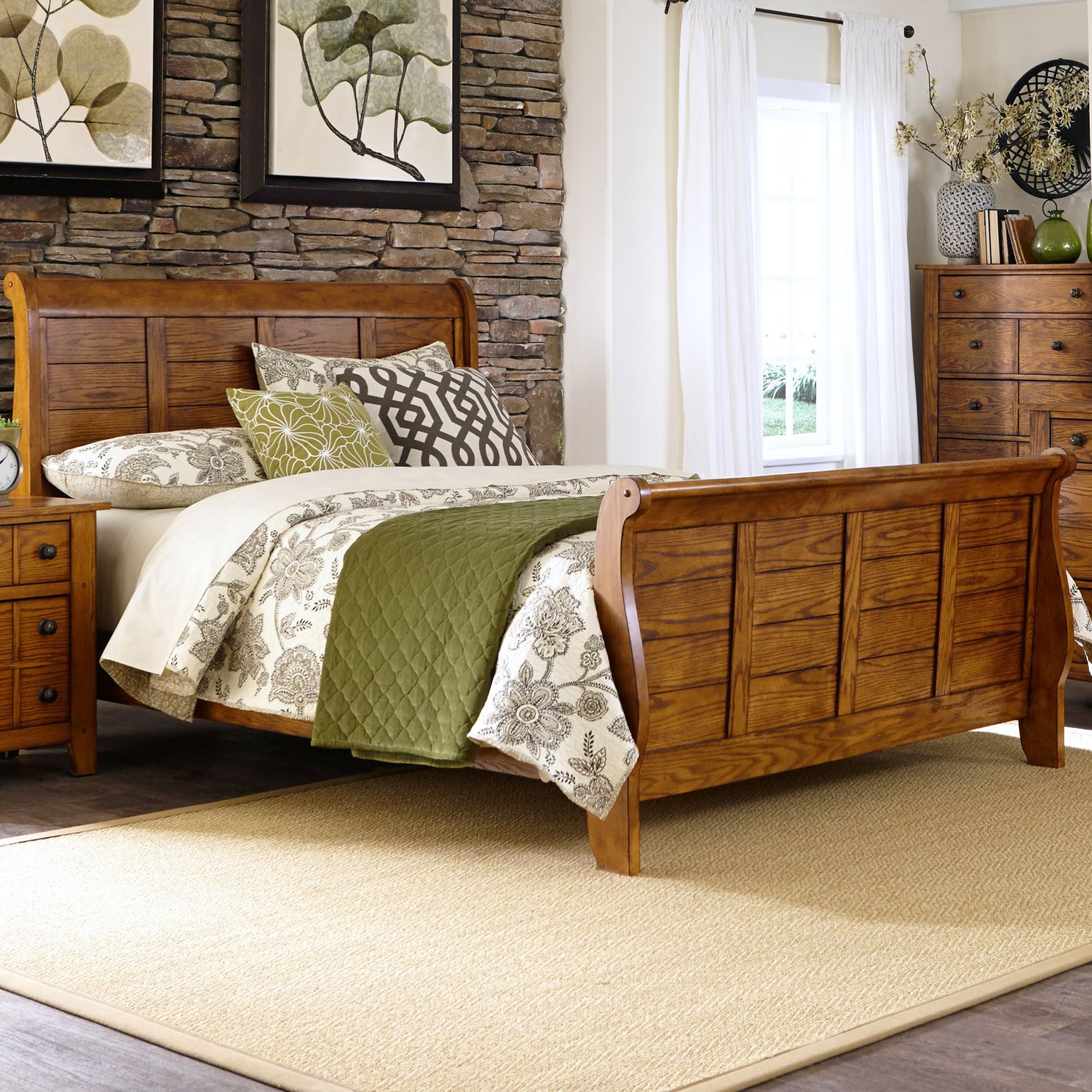 Saxicola King California Sleigh Bed