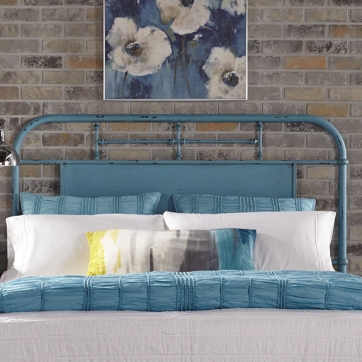 Deleyza Queen Metal Bed - Blue