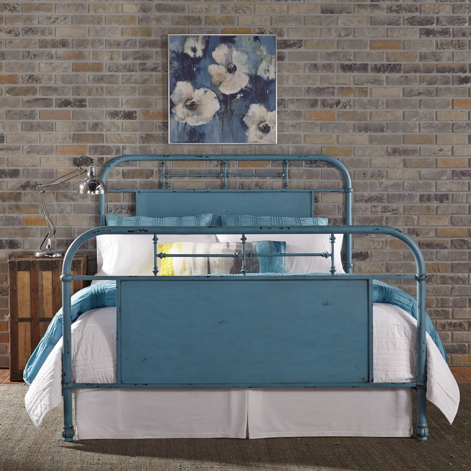 Deleyza Queen Metal Bed - Blue