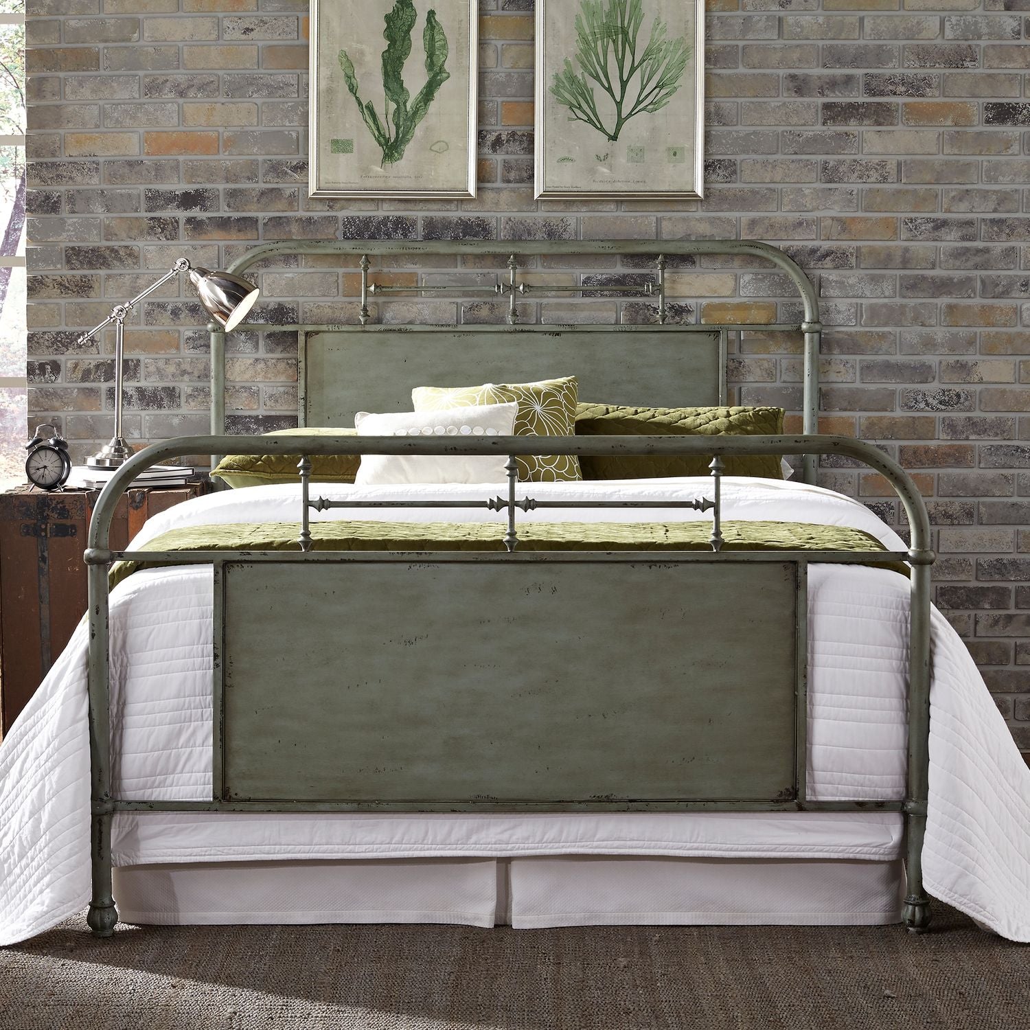 Armelia Queen Metal Bed - Green