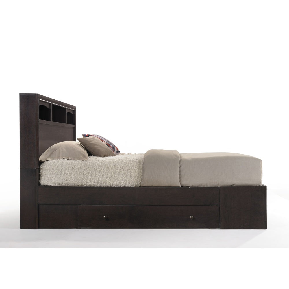 Darivs Queen Bed