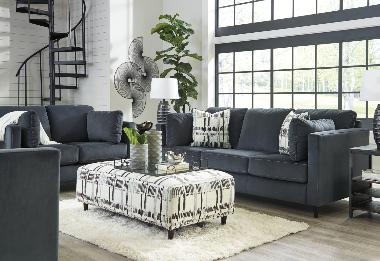 Kennewick Oversized Accent Ottoman