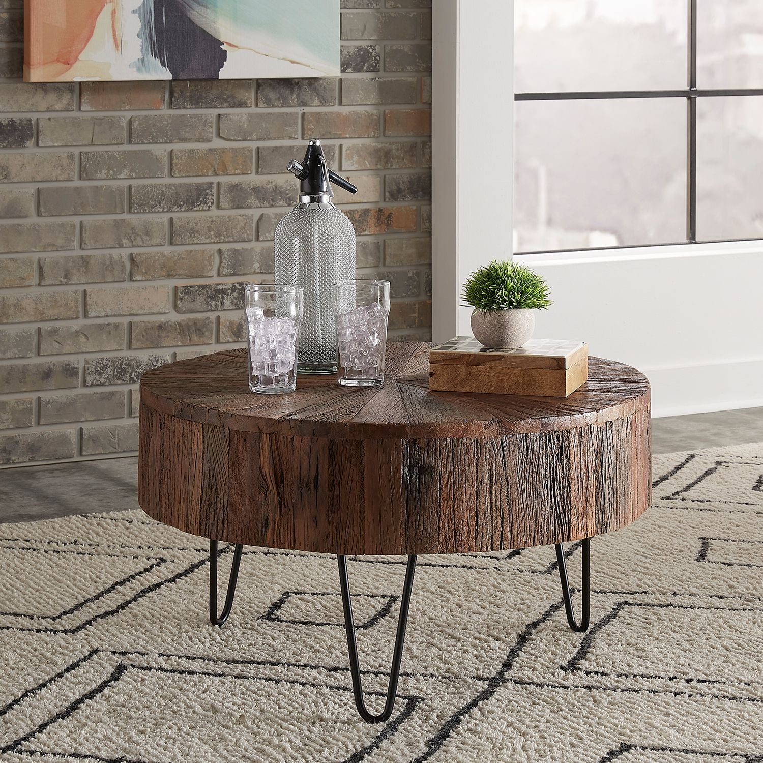 Alzain Accent Cocktail Table