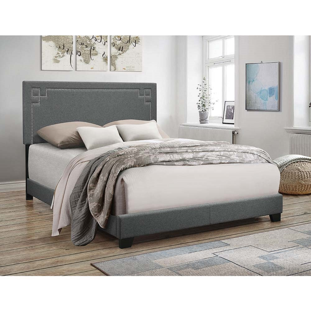 Dajanay Queen Bed