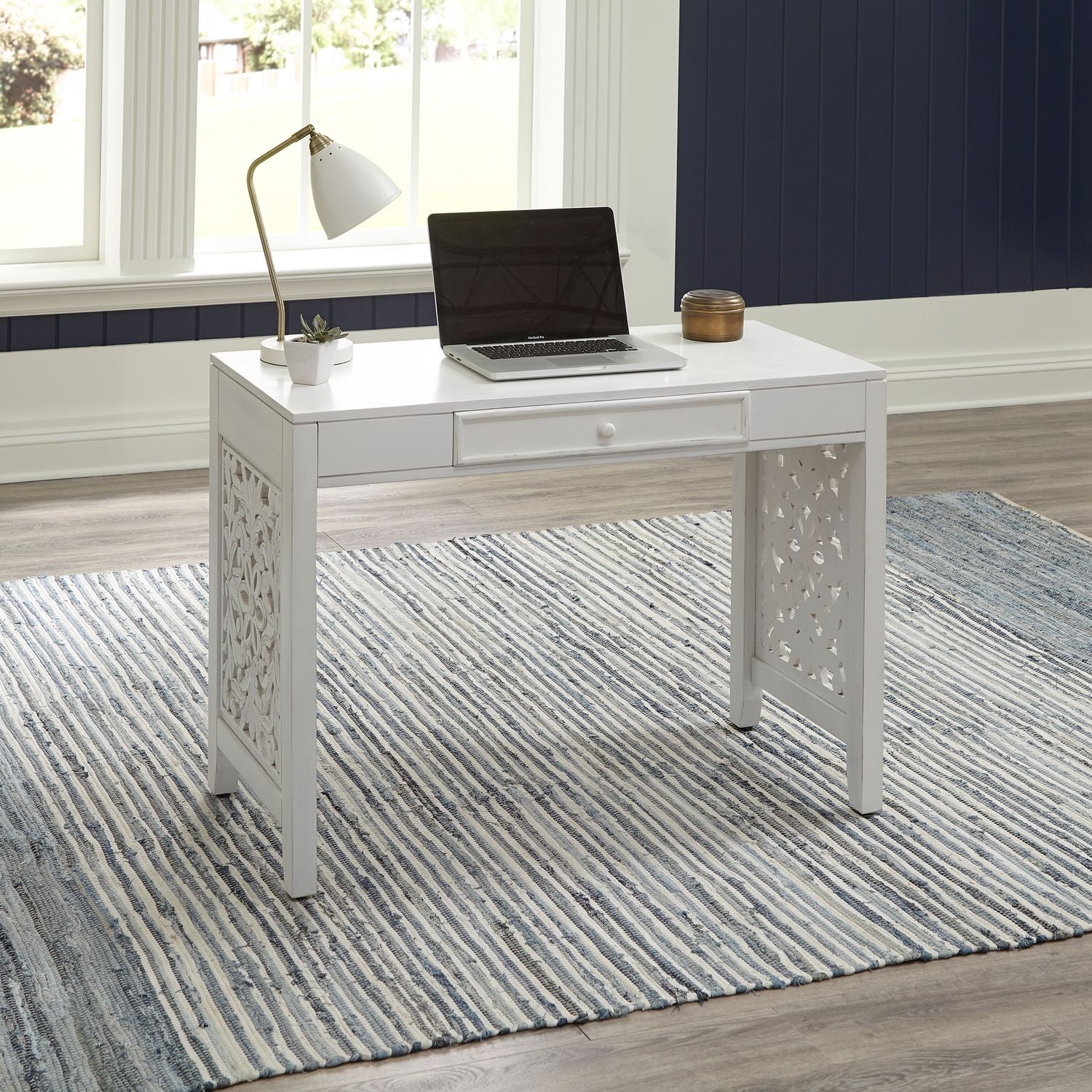 Cassien Accent Writing Desk