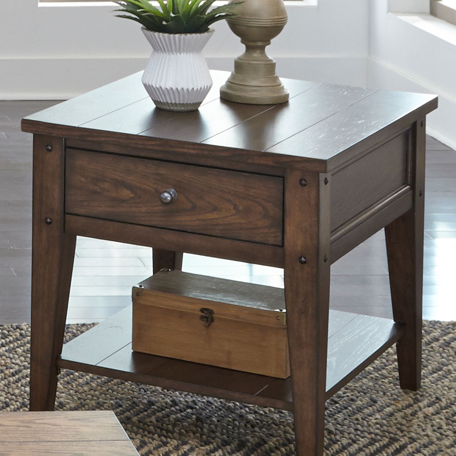 Naike End Table