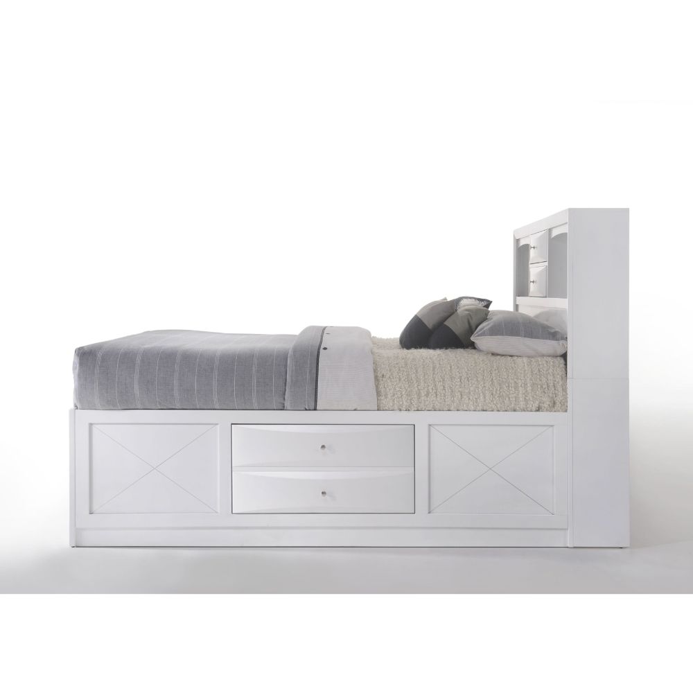 Daved Queen Bed W/Storage