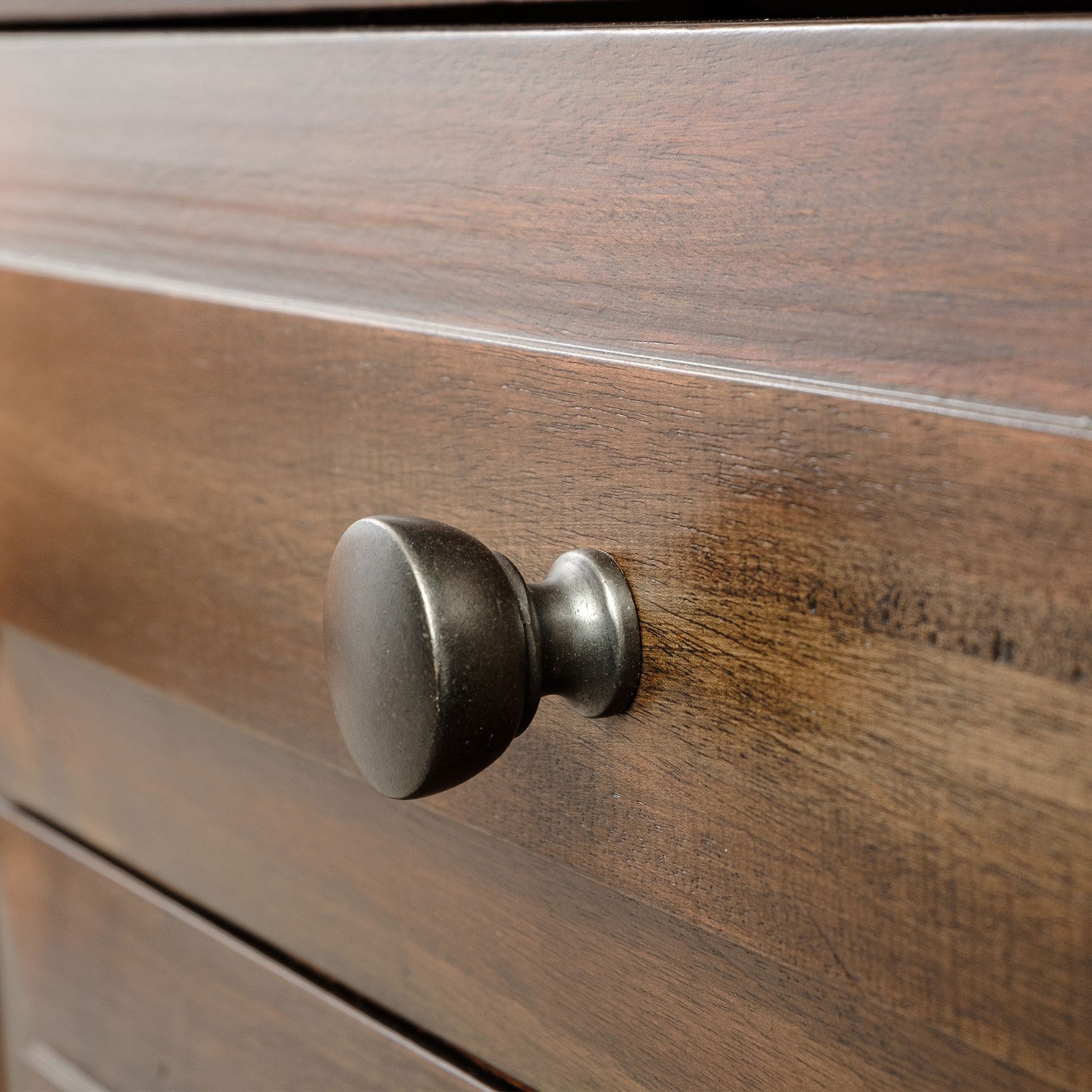 Avenue 8-drawer Dresser Weathered Burnished Brown