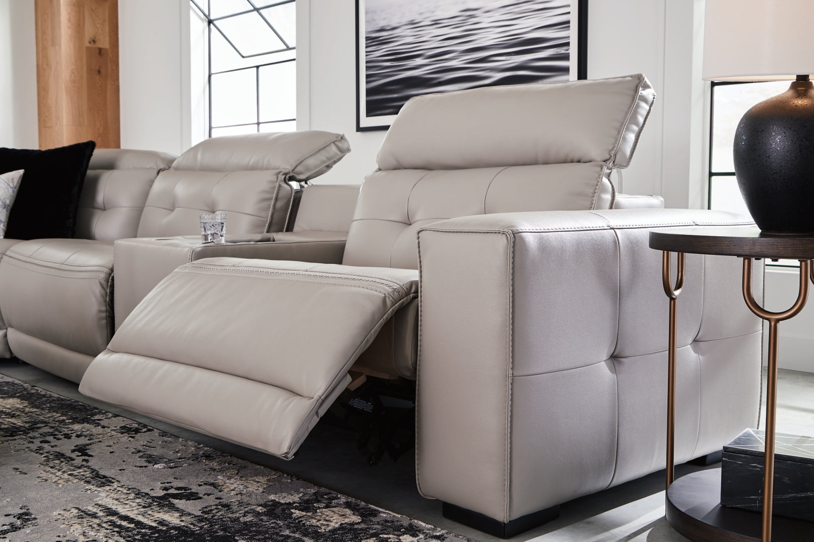 Leadman 6-Piece Power Reclining Sectional