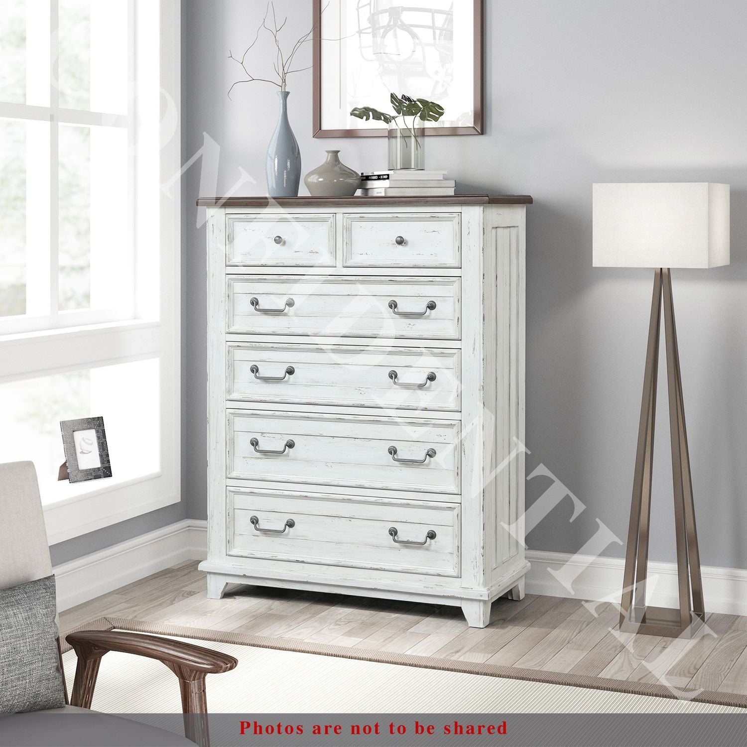 Deshanda 6 Drawer Chest