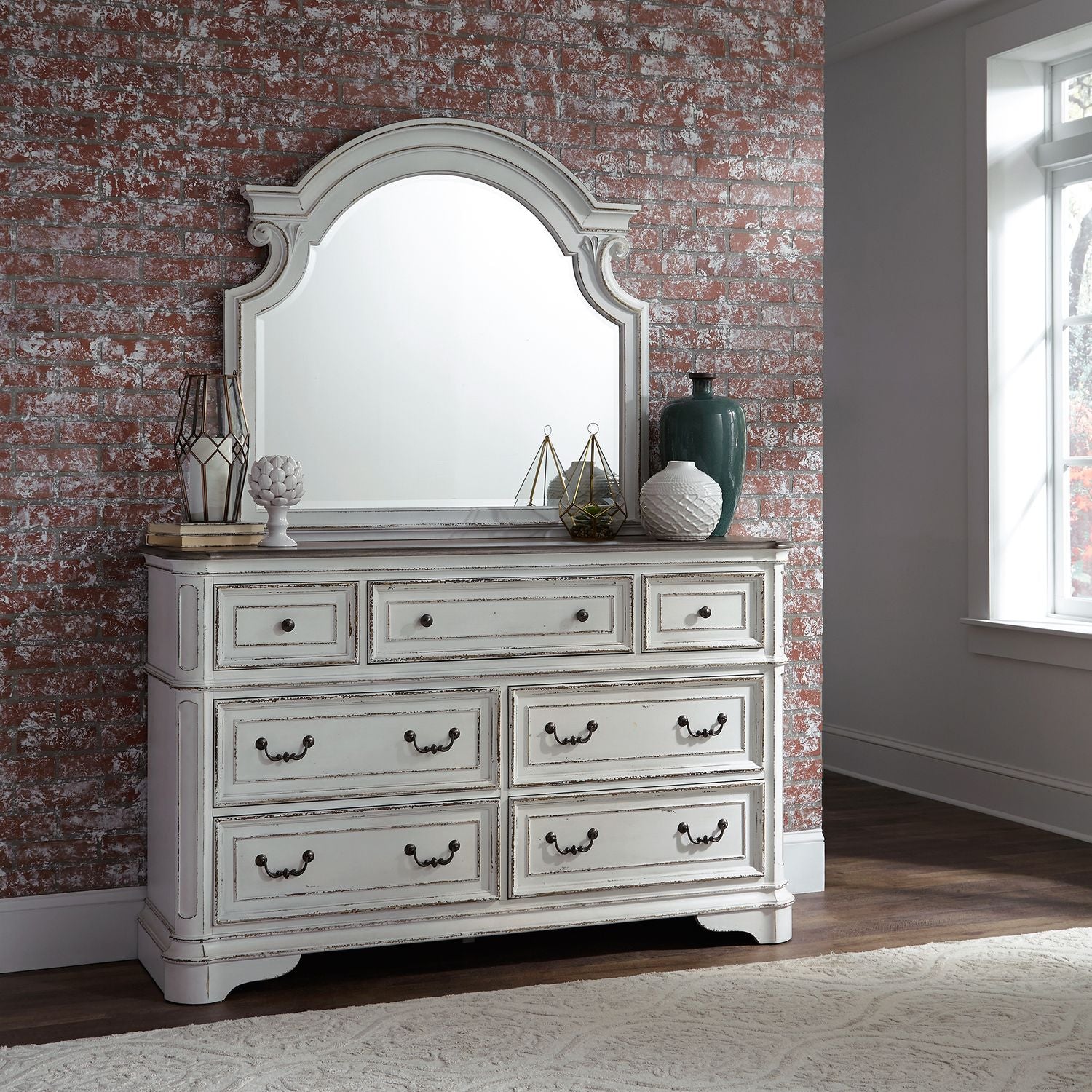 Bahan King California Panel Bed, Dresser & Mirror, Chest