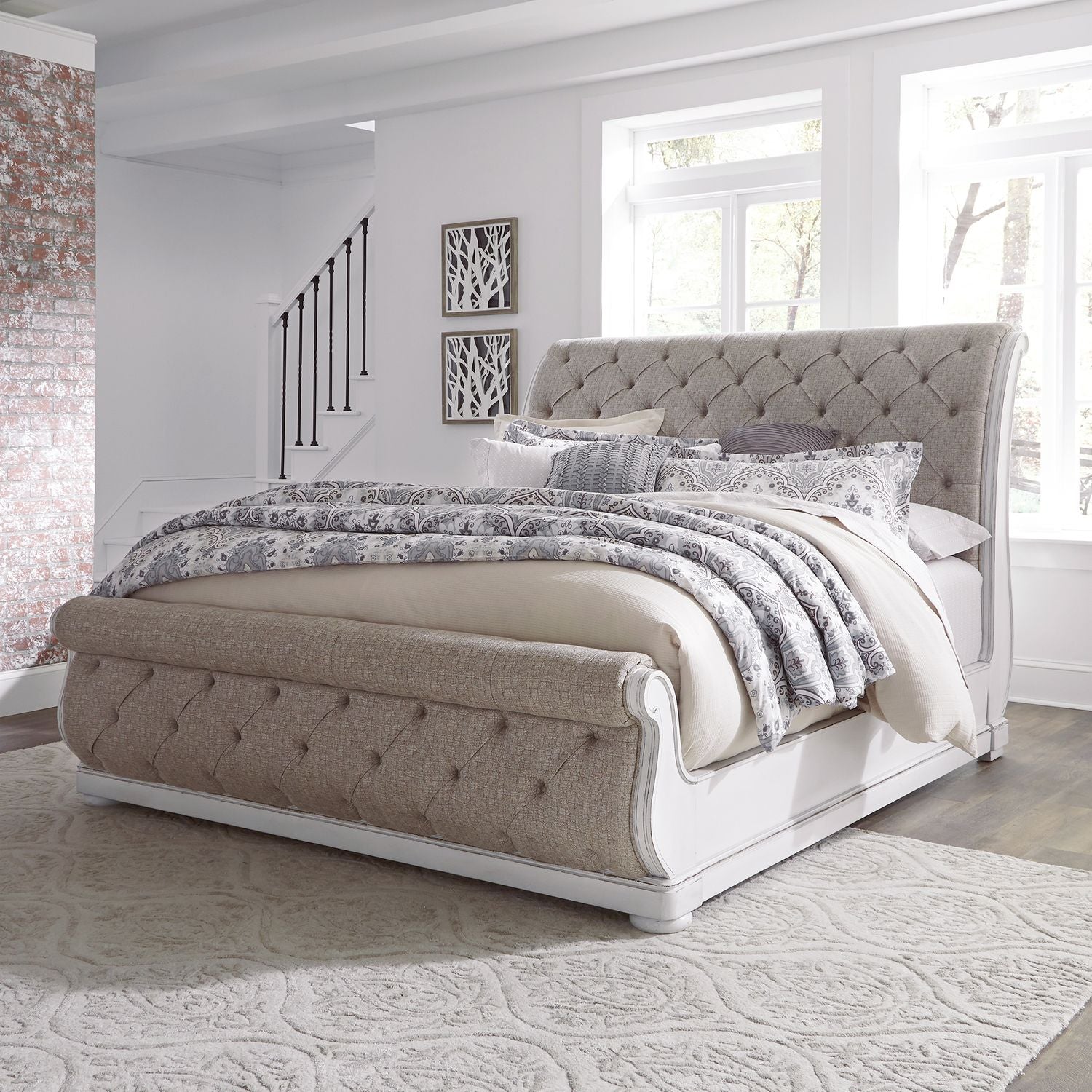 Demariae Queen Upholstered Sleigh Bed