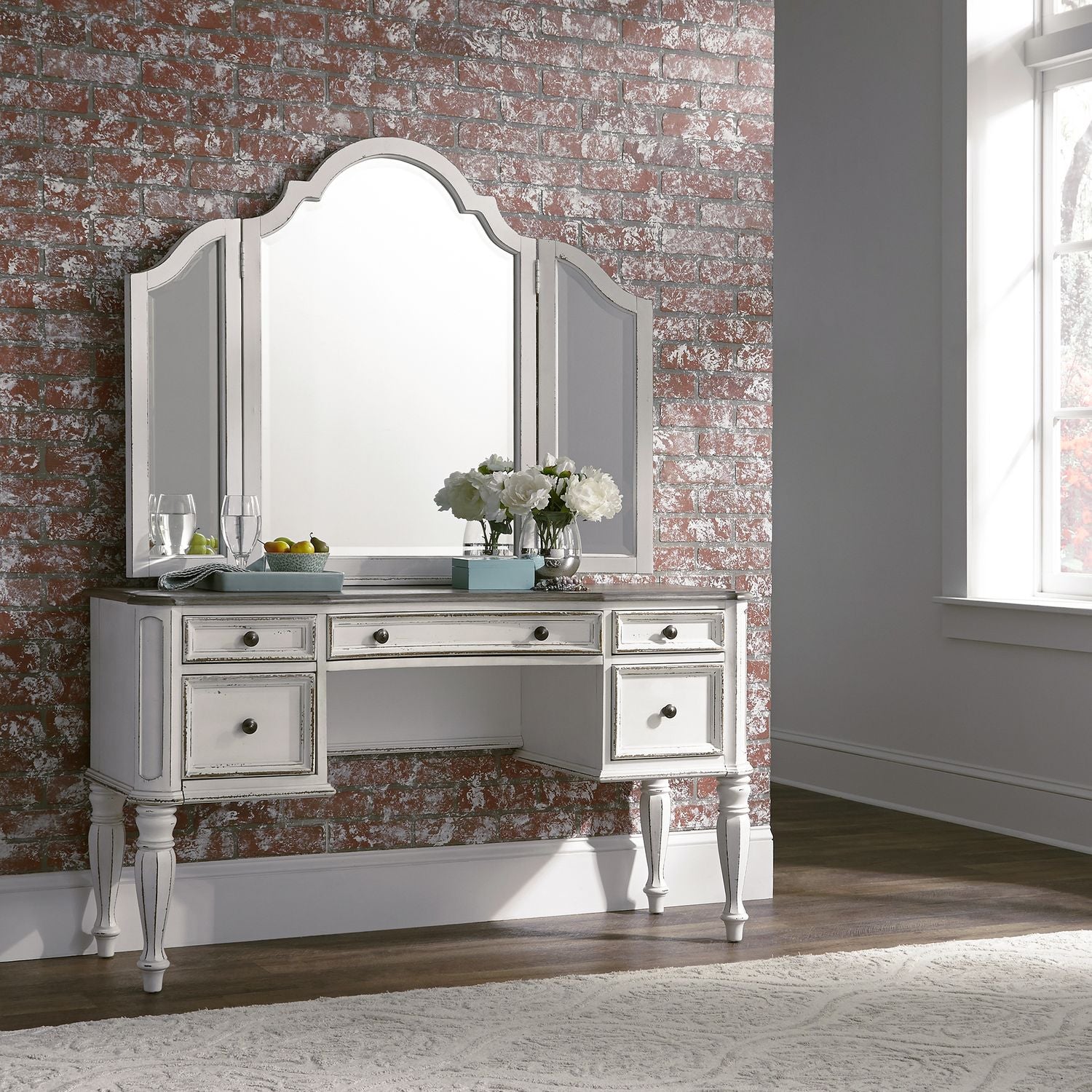 Shellenbarger Vanity Desk