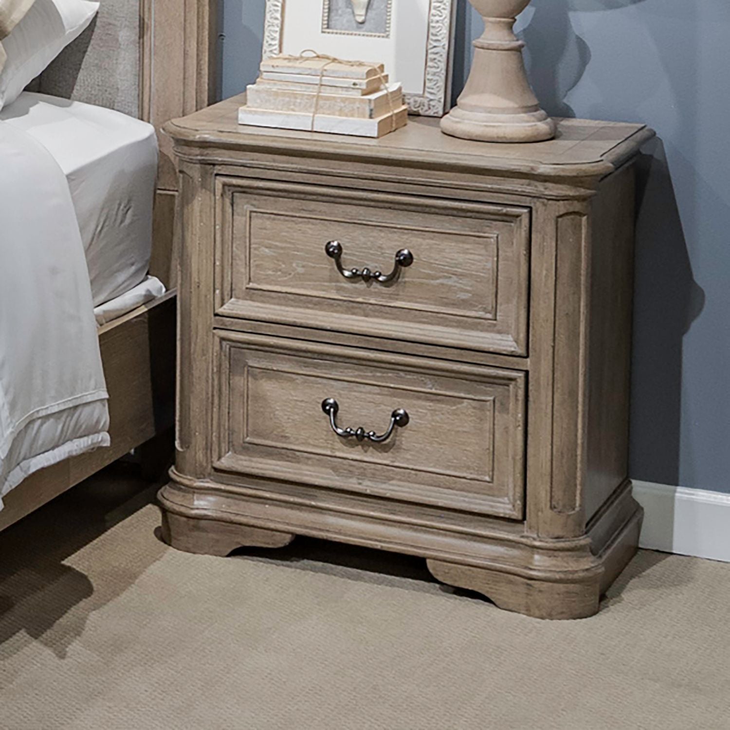 Deronna 2 Drawer Nightstand