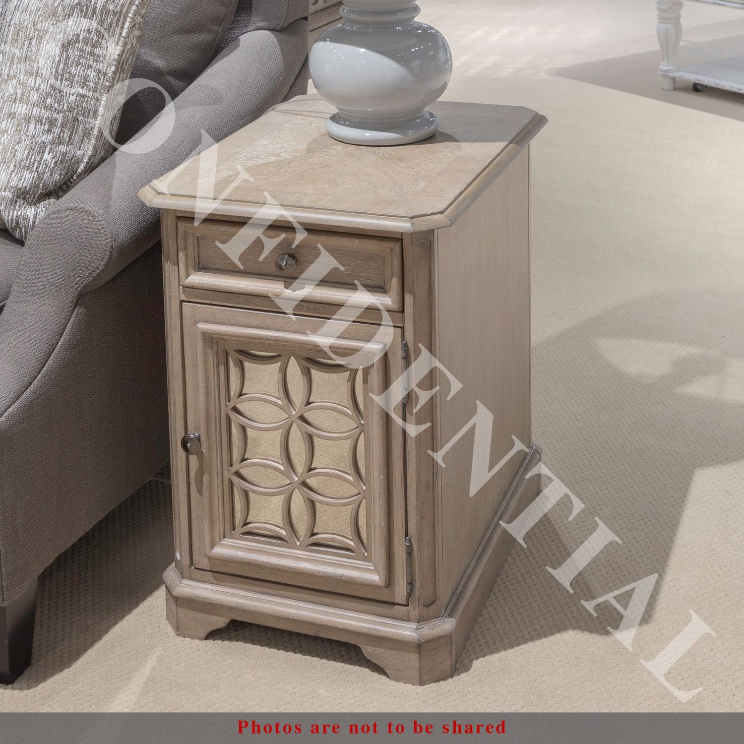 Daltry Chair Side Table