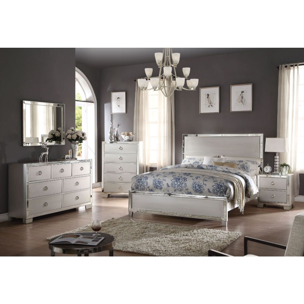 Deema Queen Bed