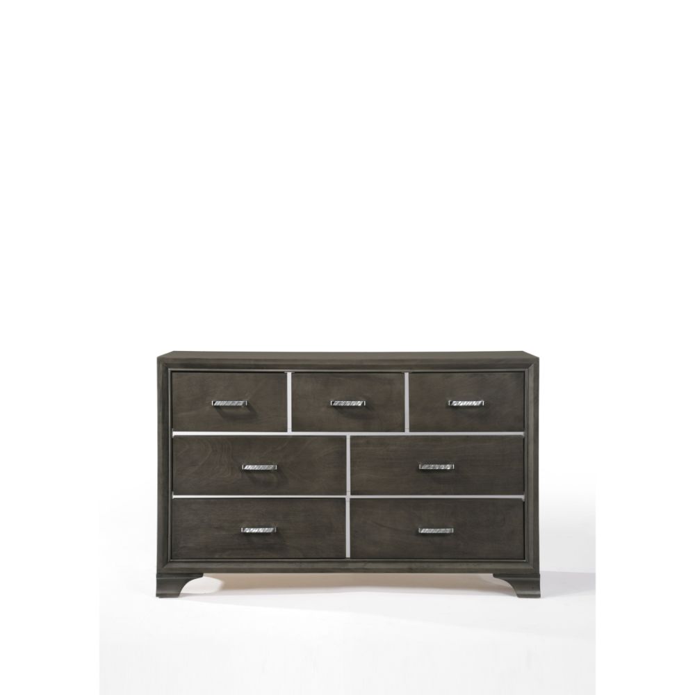 Achird Dresser