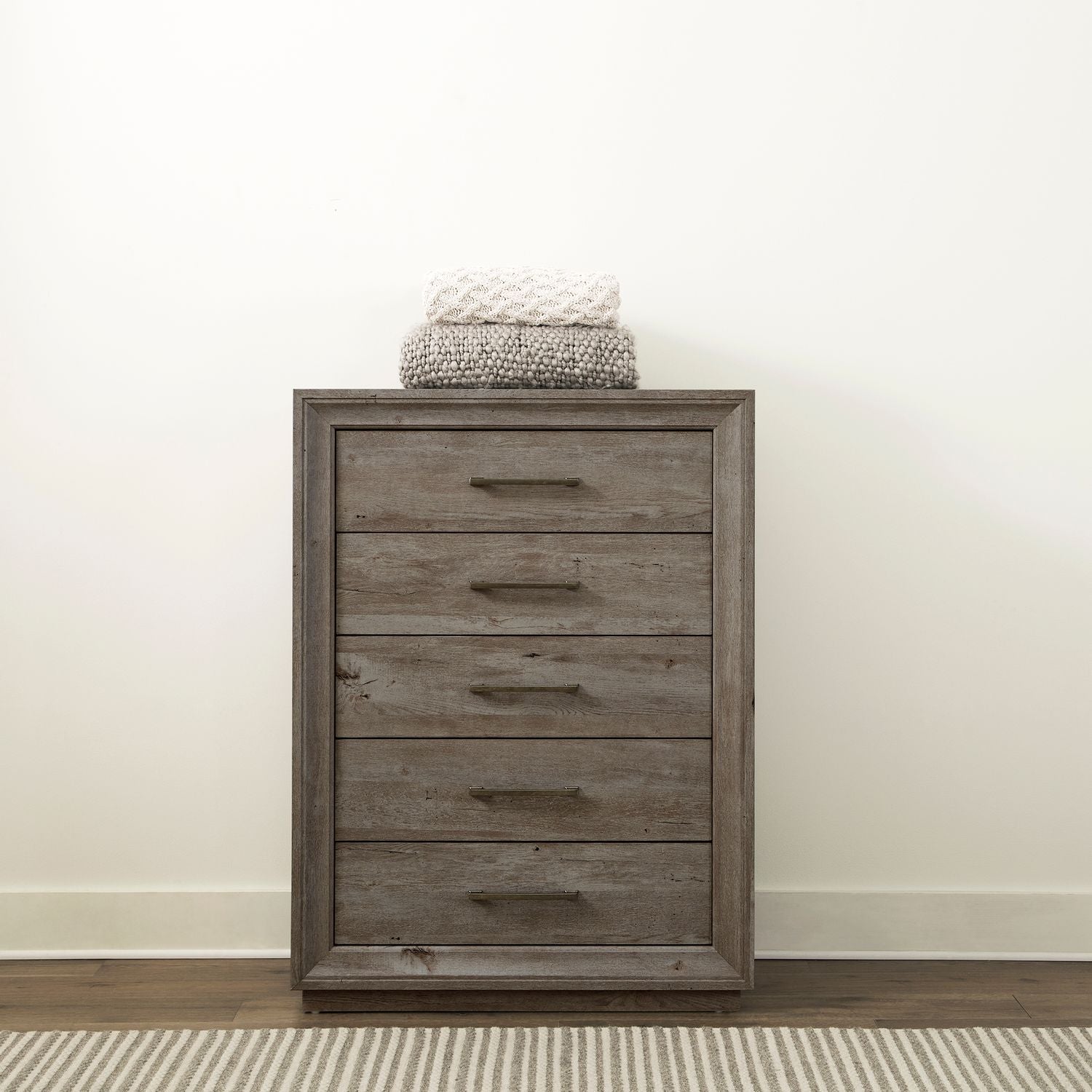 Defeis 5 Drawer Chest