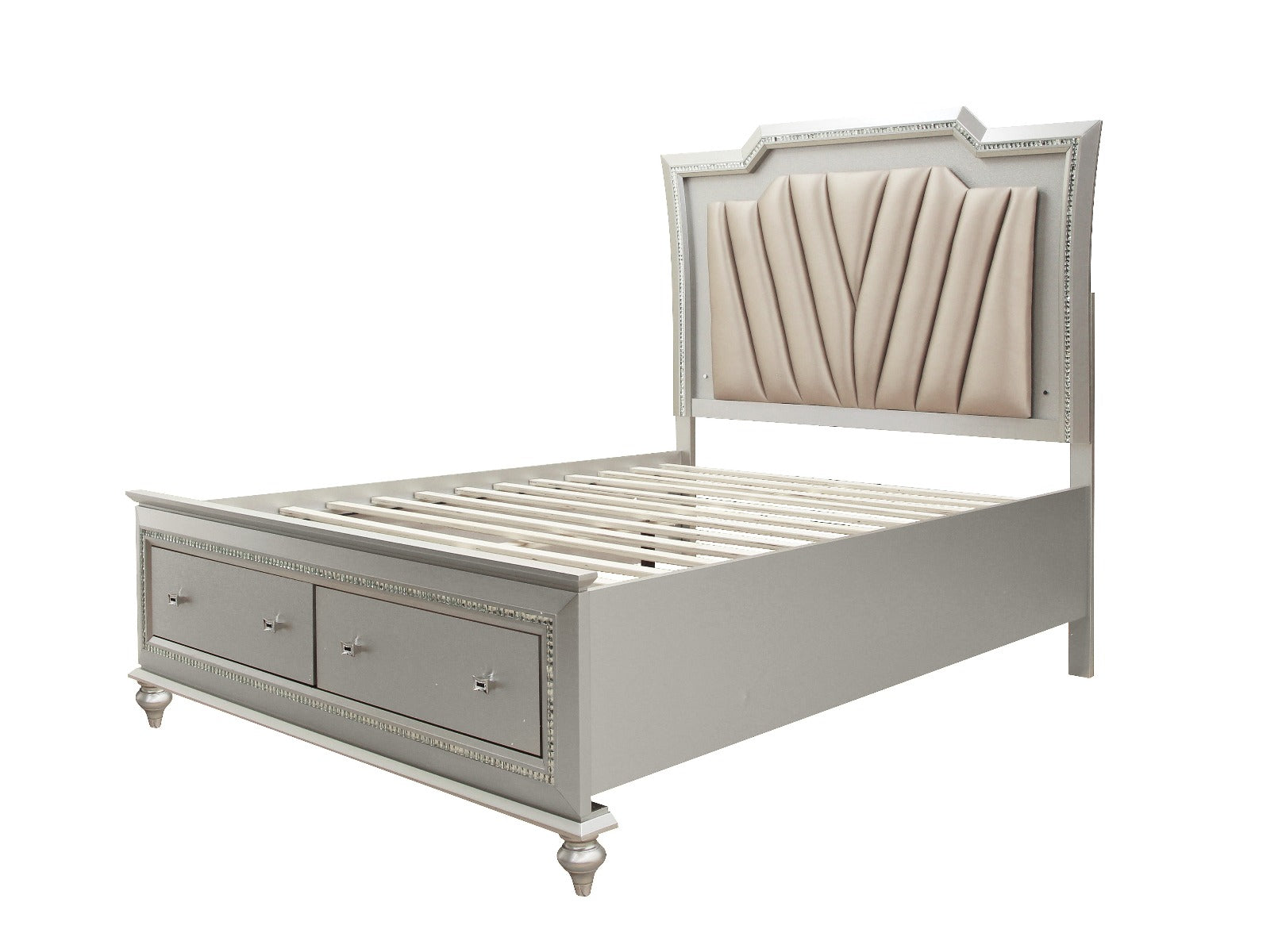 Tyrik Ck Bed W/Led & Storage