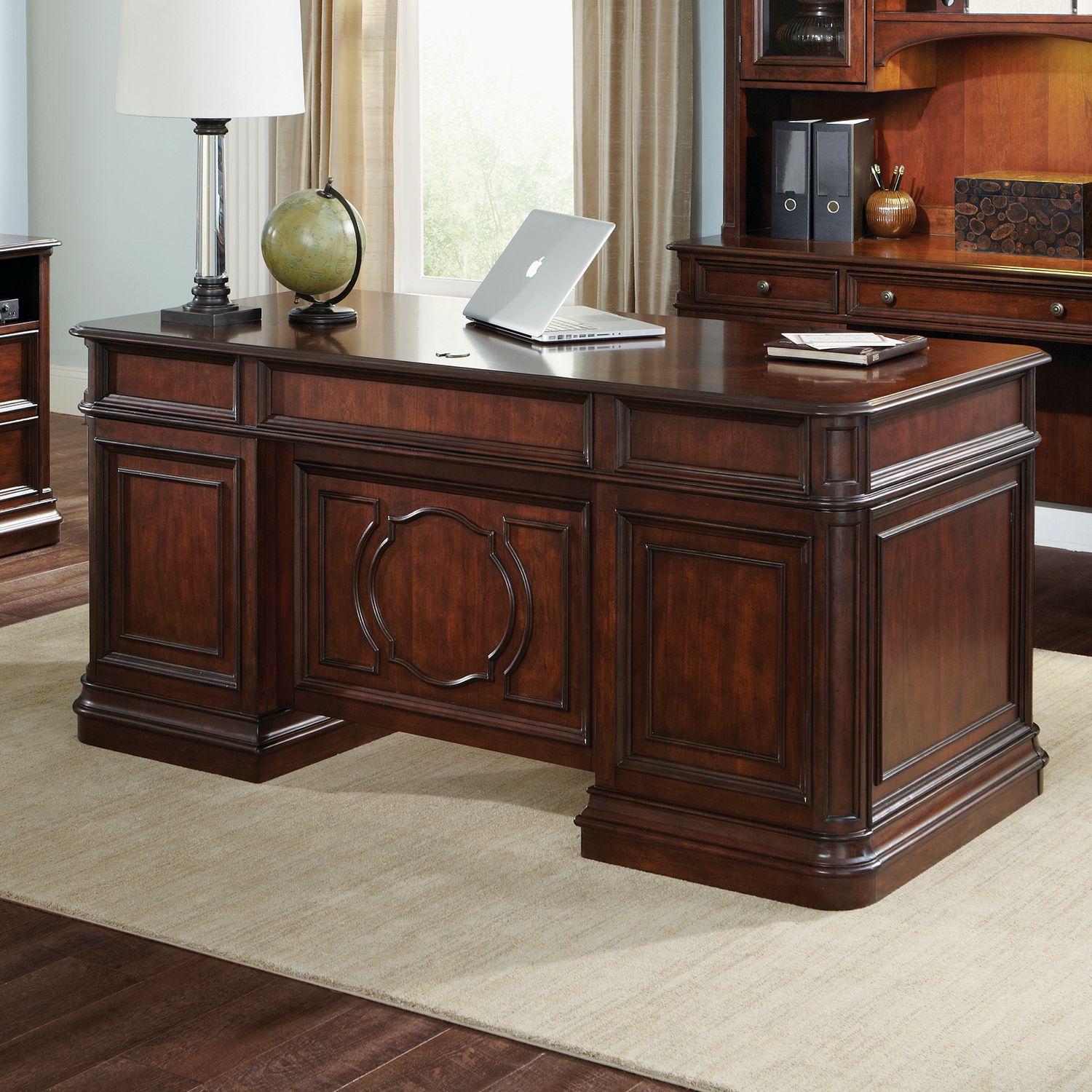 Zephyros Jr Executive Desk