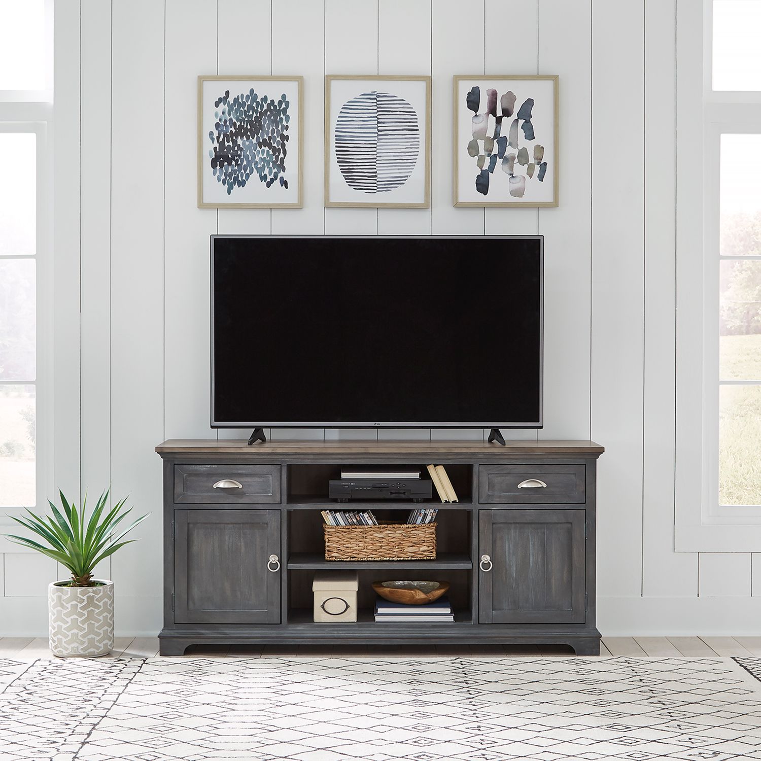 Georgeen 64 Inch Entertainment TV Stand