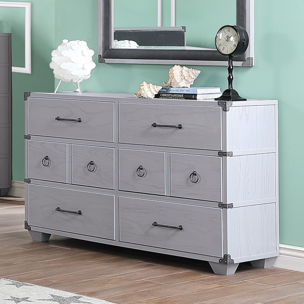 Anandi Dresser