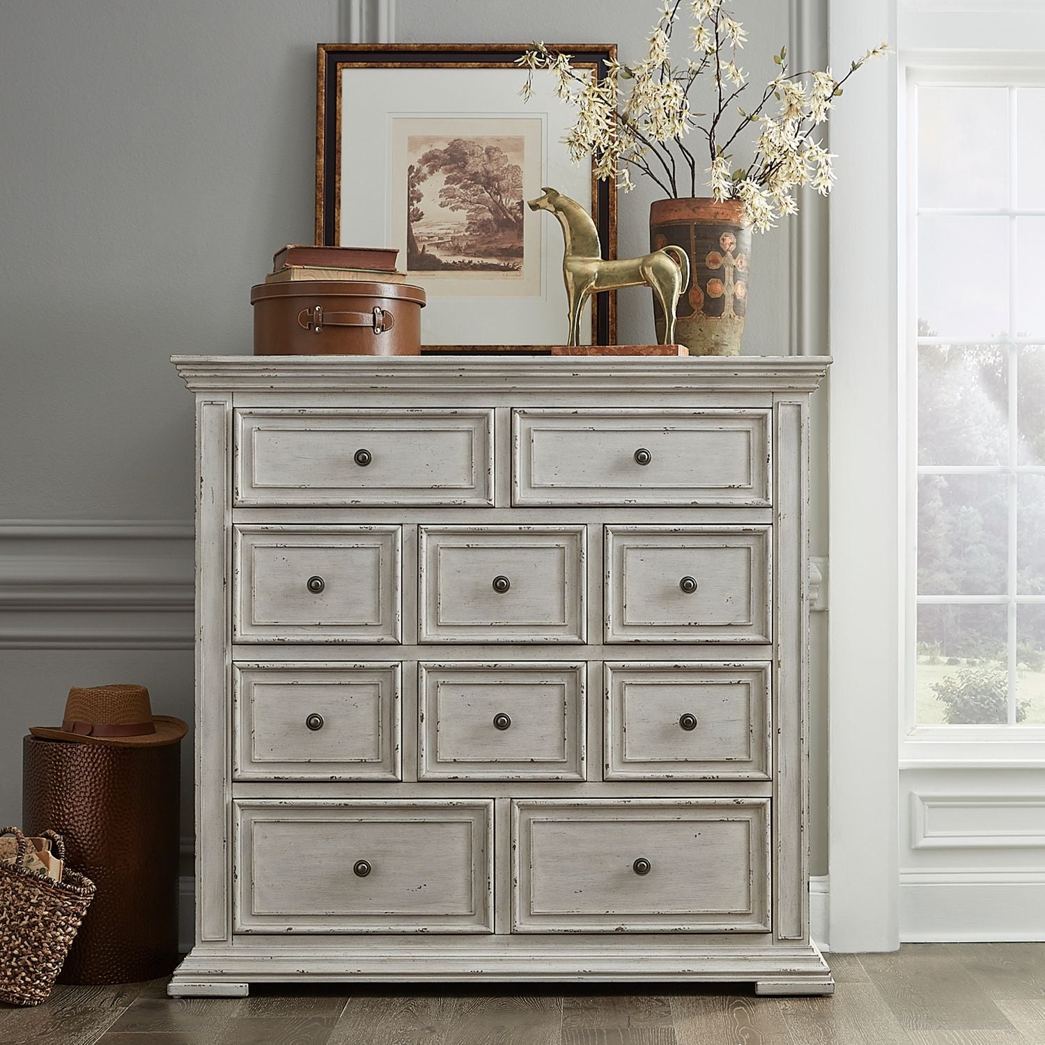 Deontez 10 Drawer Chest