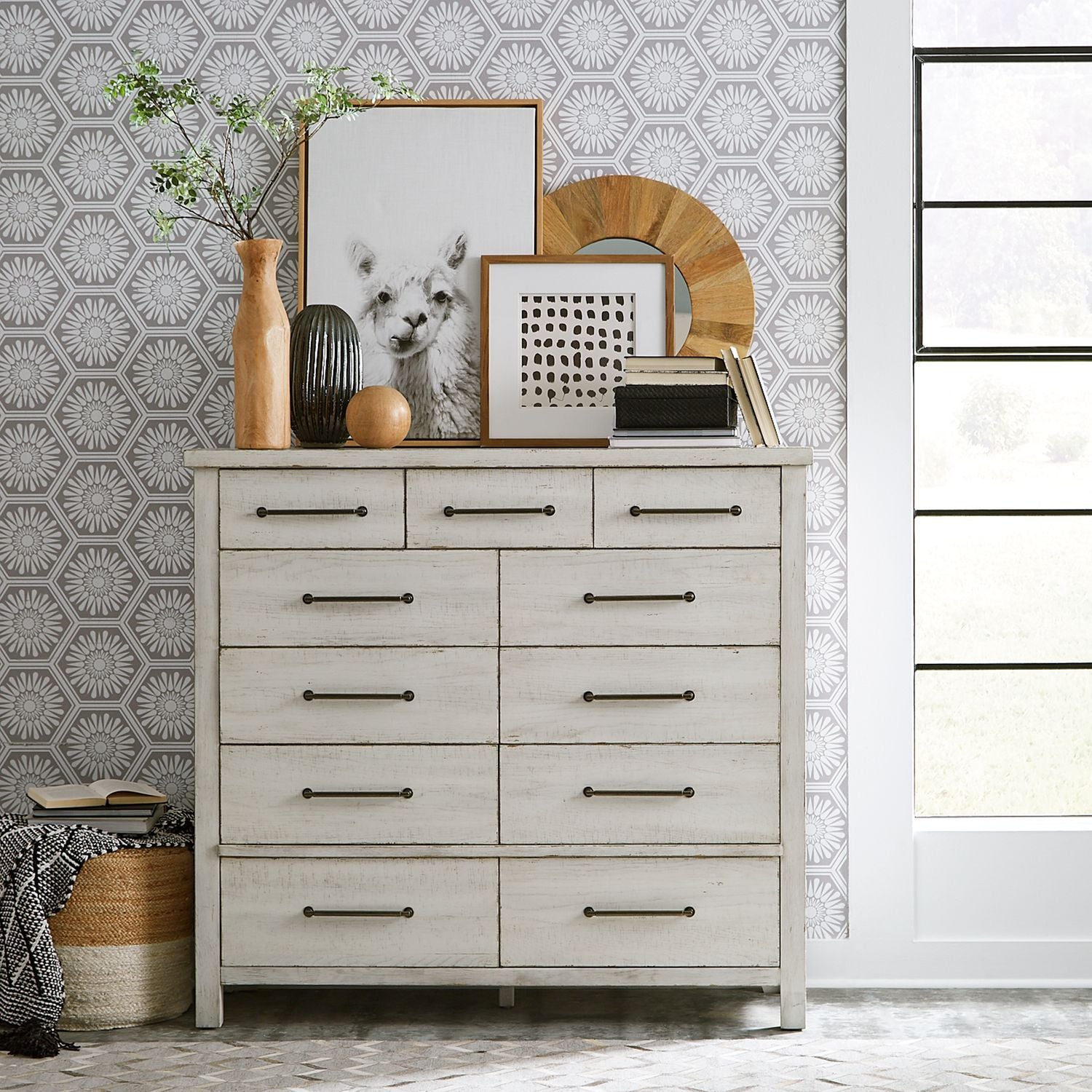 Domica 11 Drawer Chest