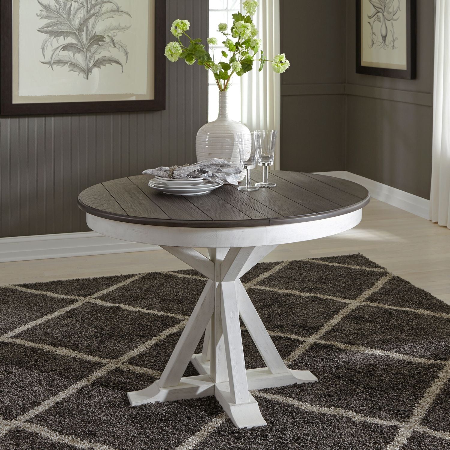 Cynteria Pedestal Dining Table