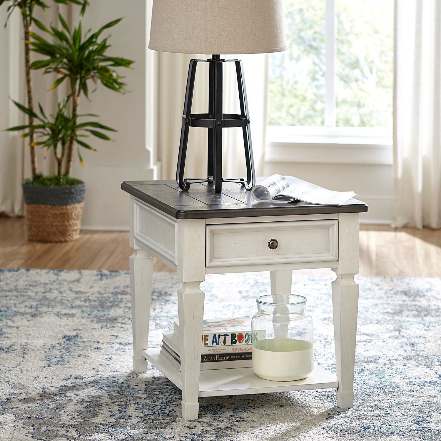 Jossif Drawer End Table