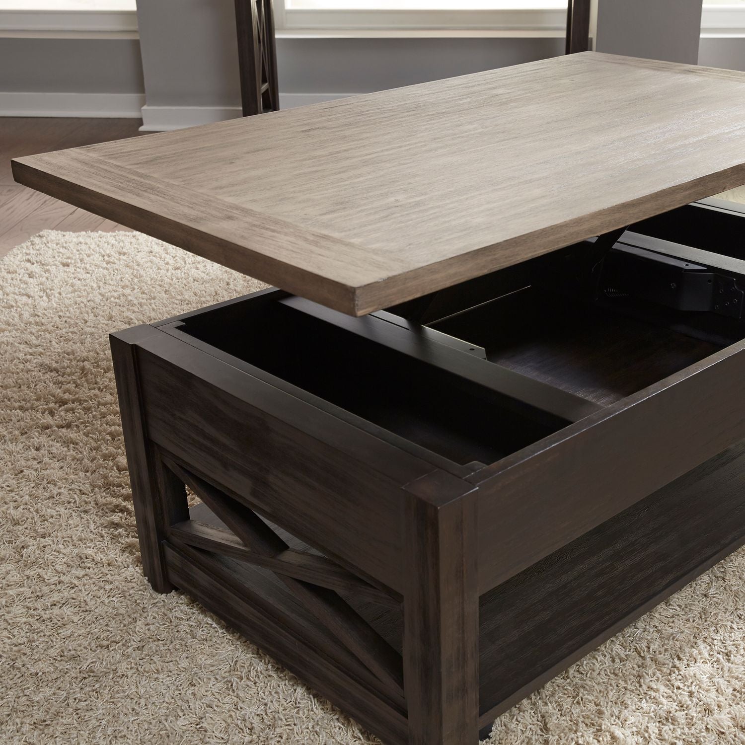 Chloe-Nicole Lift Top Cocktail Coffee Table