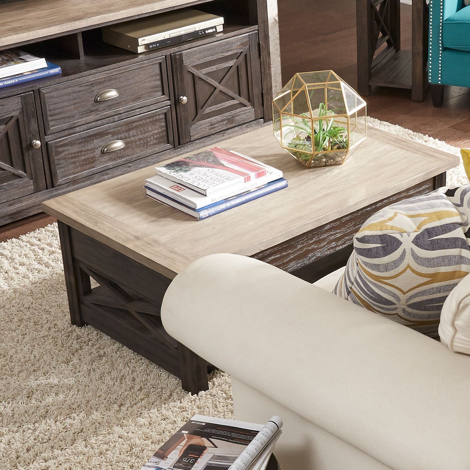 Chloe-Nicole Lift Top Cocktail Coffee Table