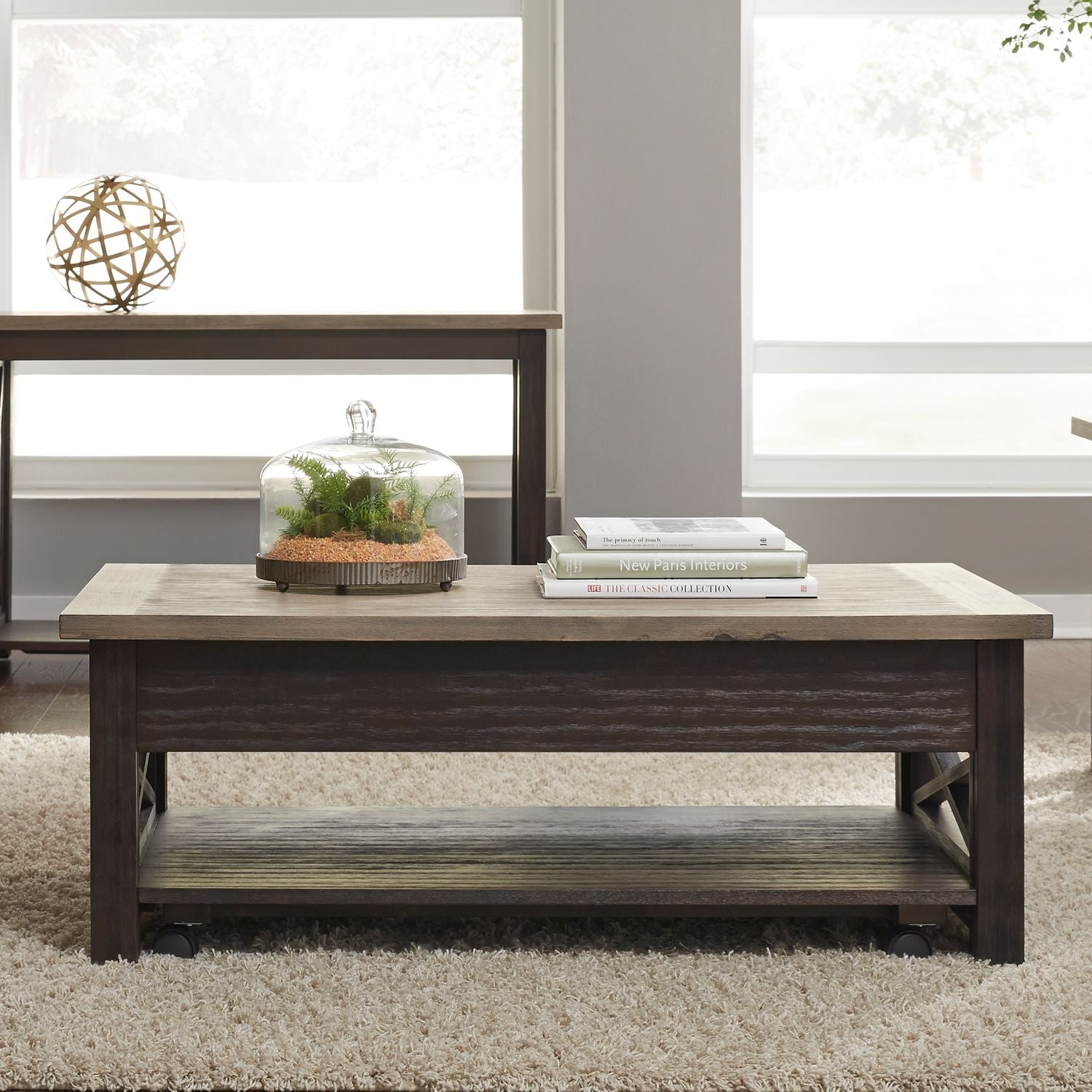 Chloe-Nicole Lift Top Cocktail Coffee Table