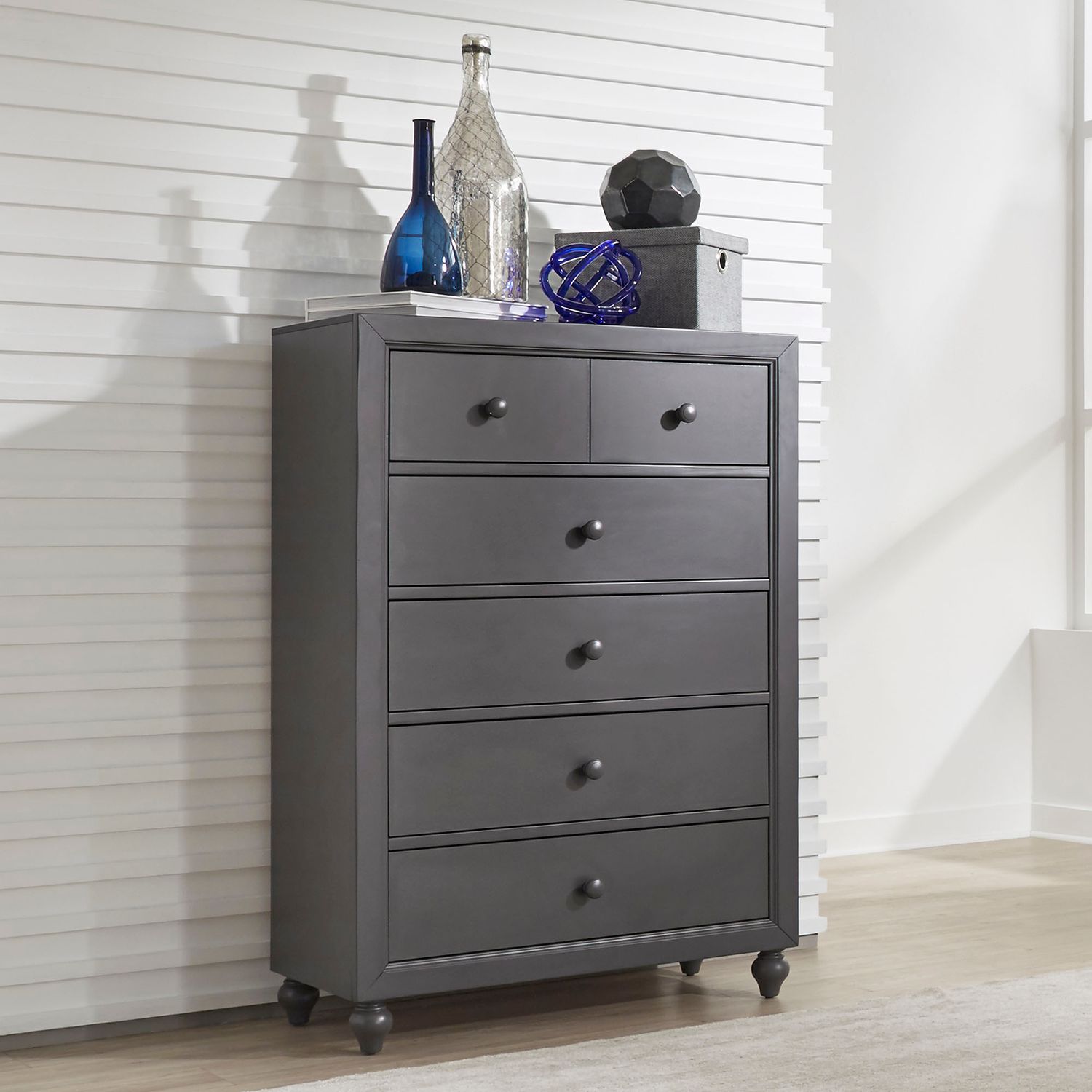 Cochenour 5 Drawer Chest