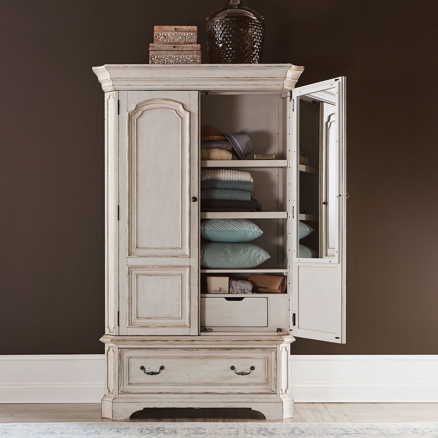 Agim Armoire