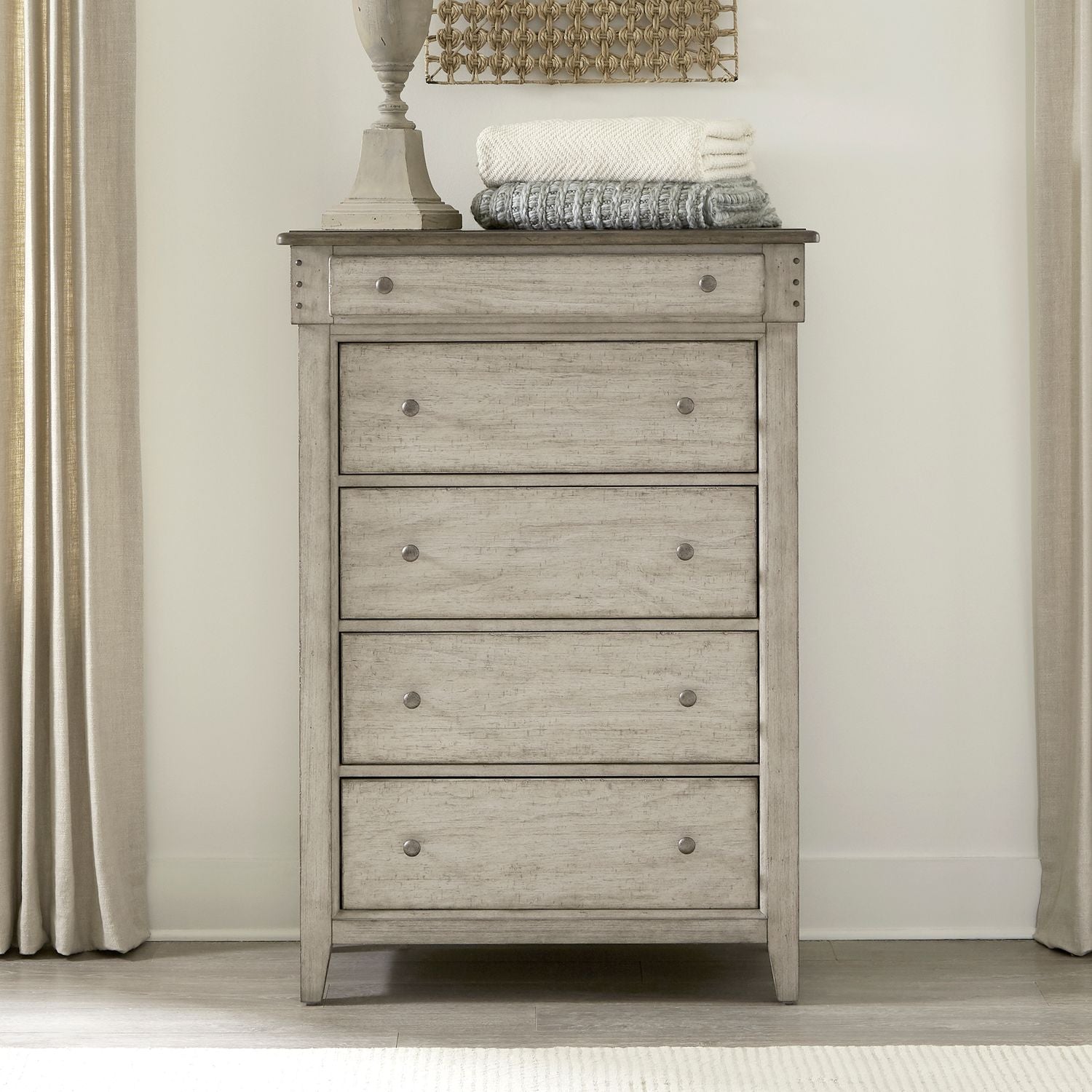 Diadenis 5 Drawer Chest