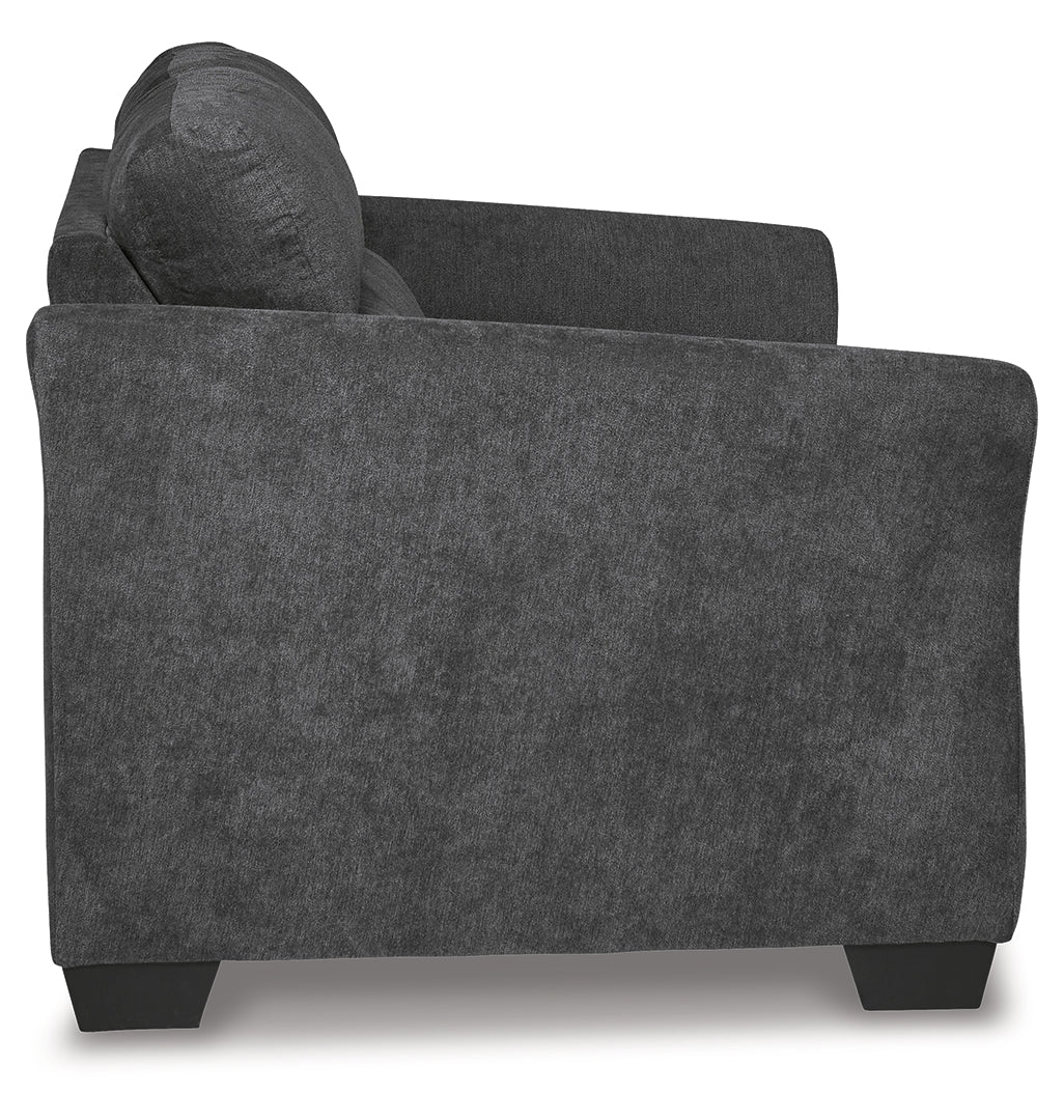 Miravel Loveseat