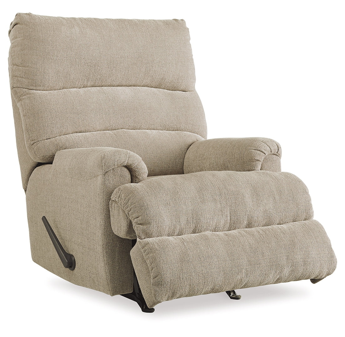 Man Fort Recliner