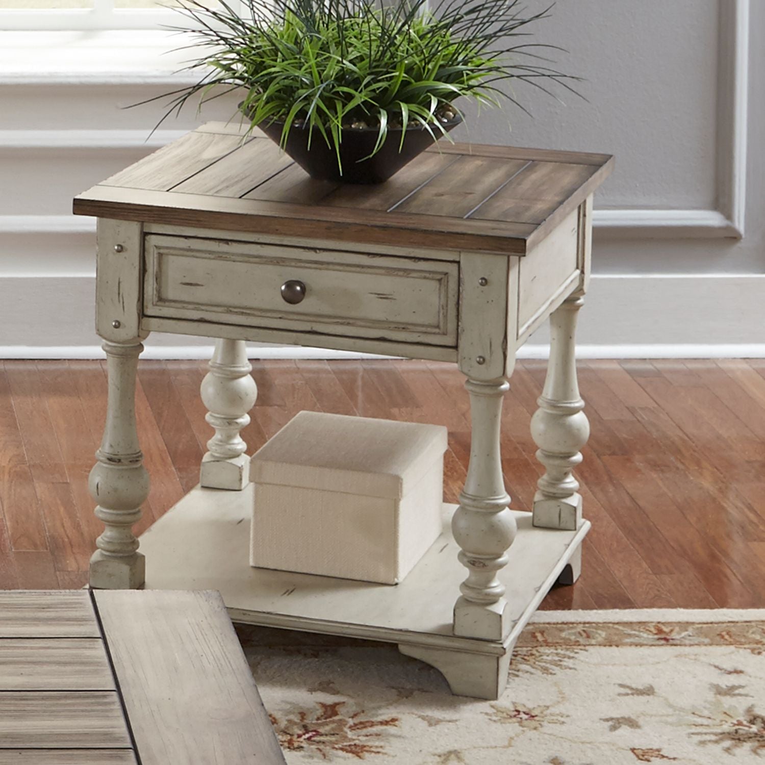 Damius End Table