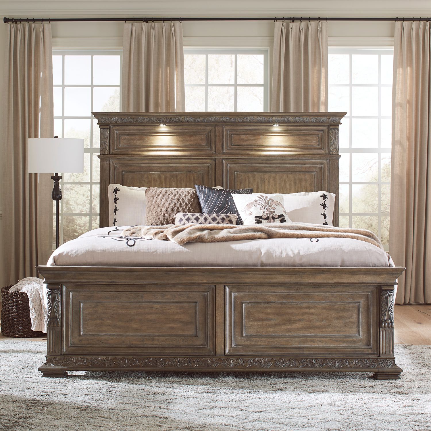 Demareon King Panel Bed