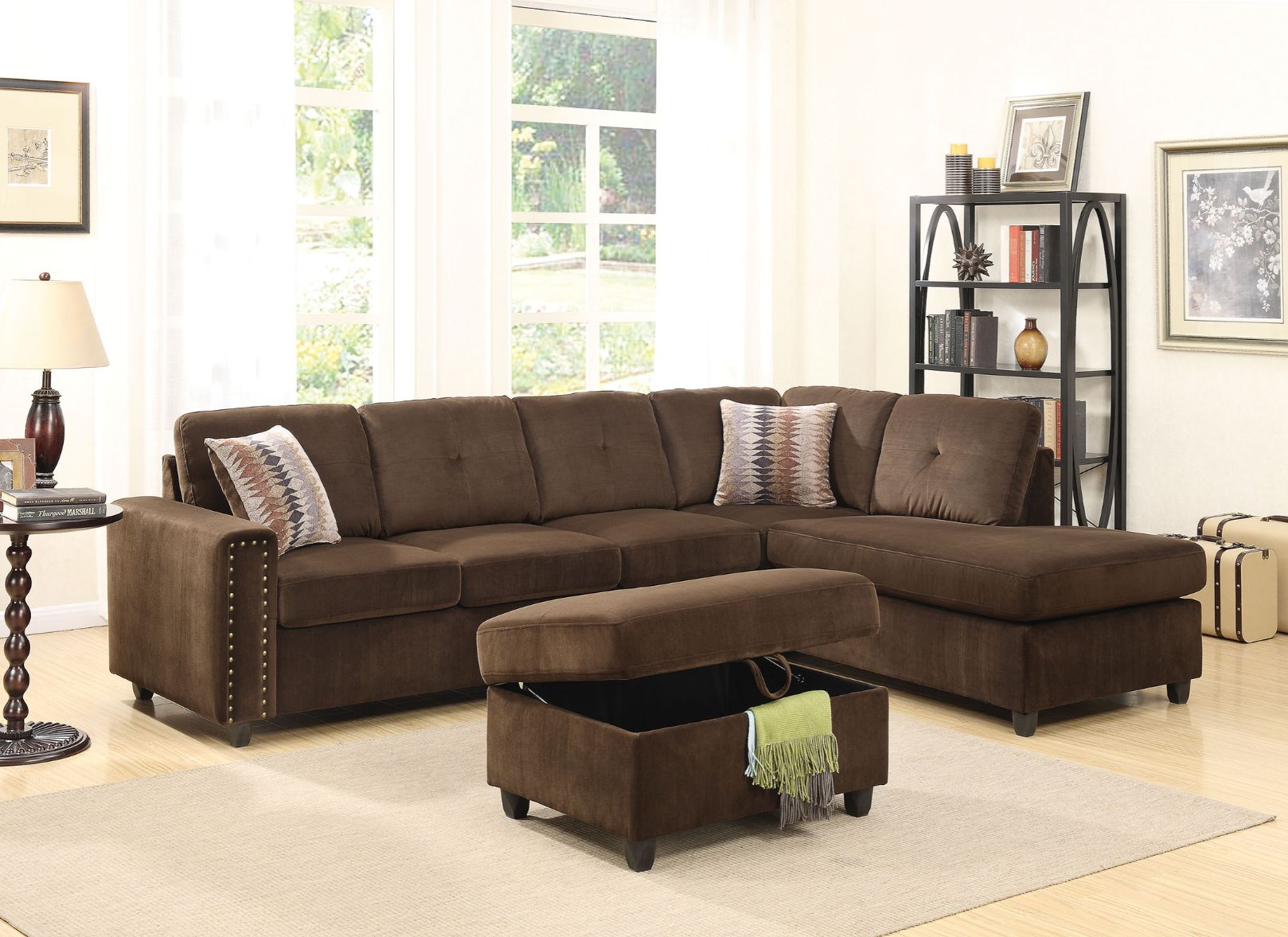 Antroine Reversible Sectional Sofa W/2 Pillows