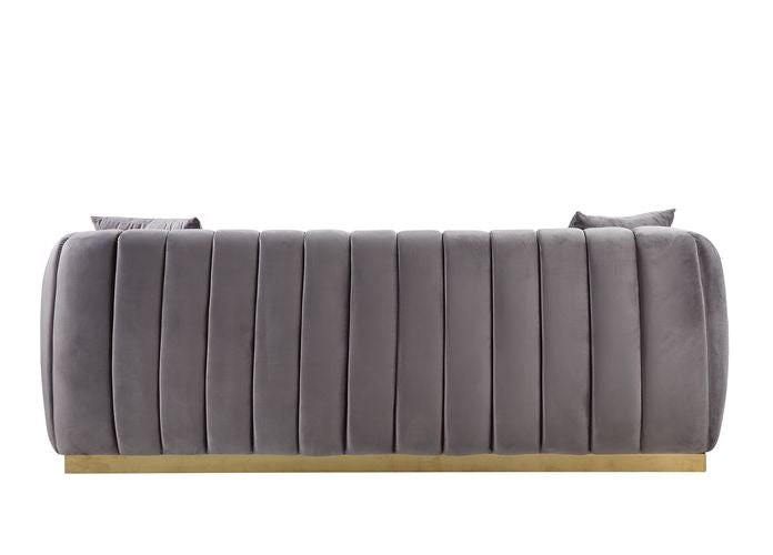 Askolds Sofa W/2 Pillows