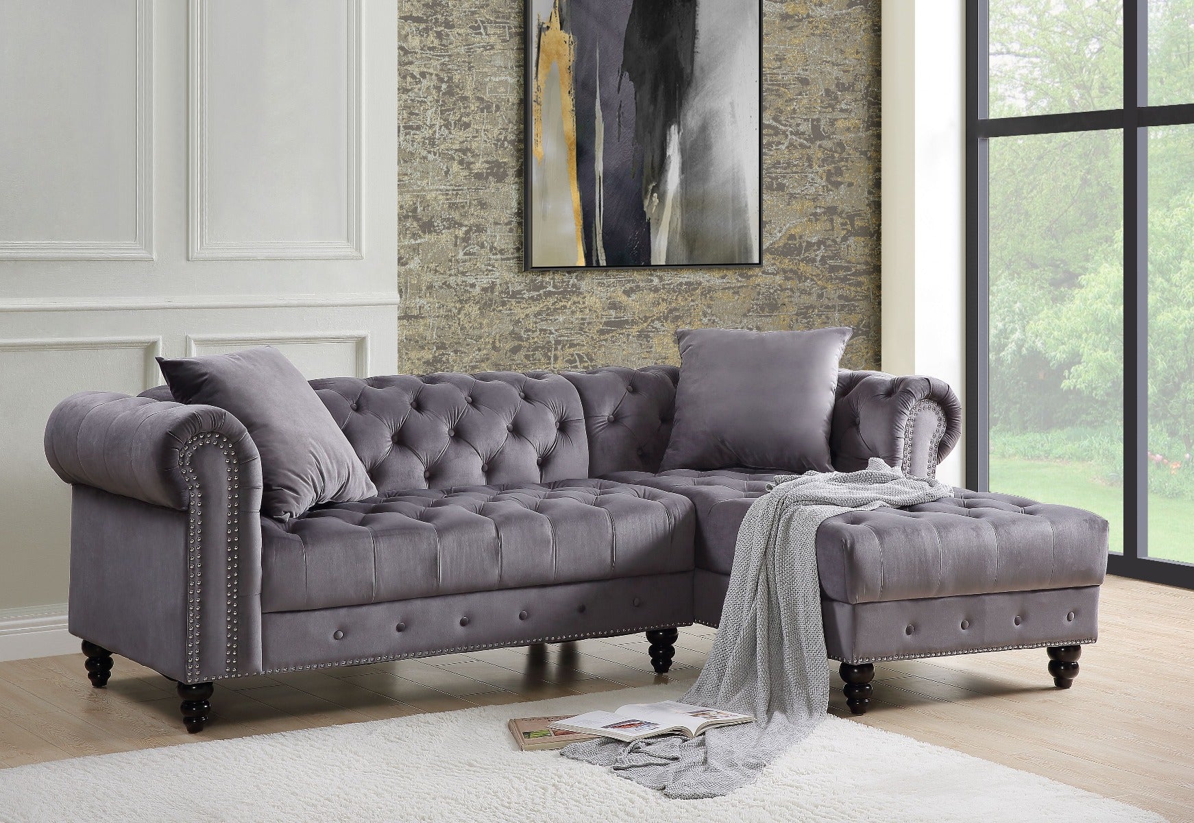 Akailah Sectional Sofa W/2 Pillows