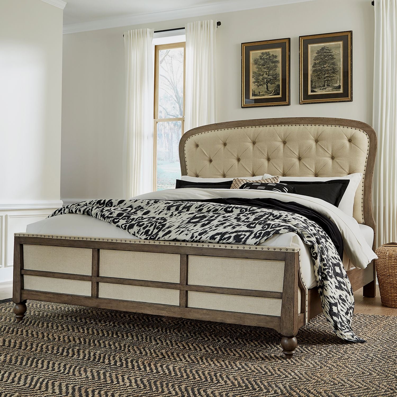 Dezeray Queen Shelter Bed