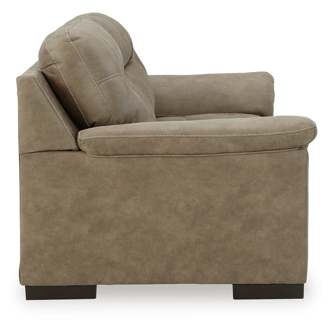 Maderla Loveseat