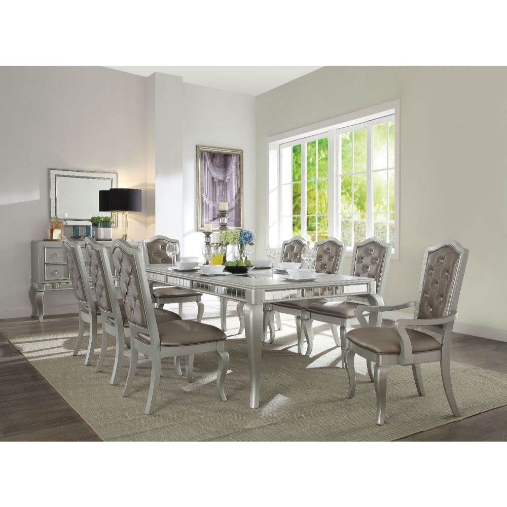 Cleere Dining Table