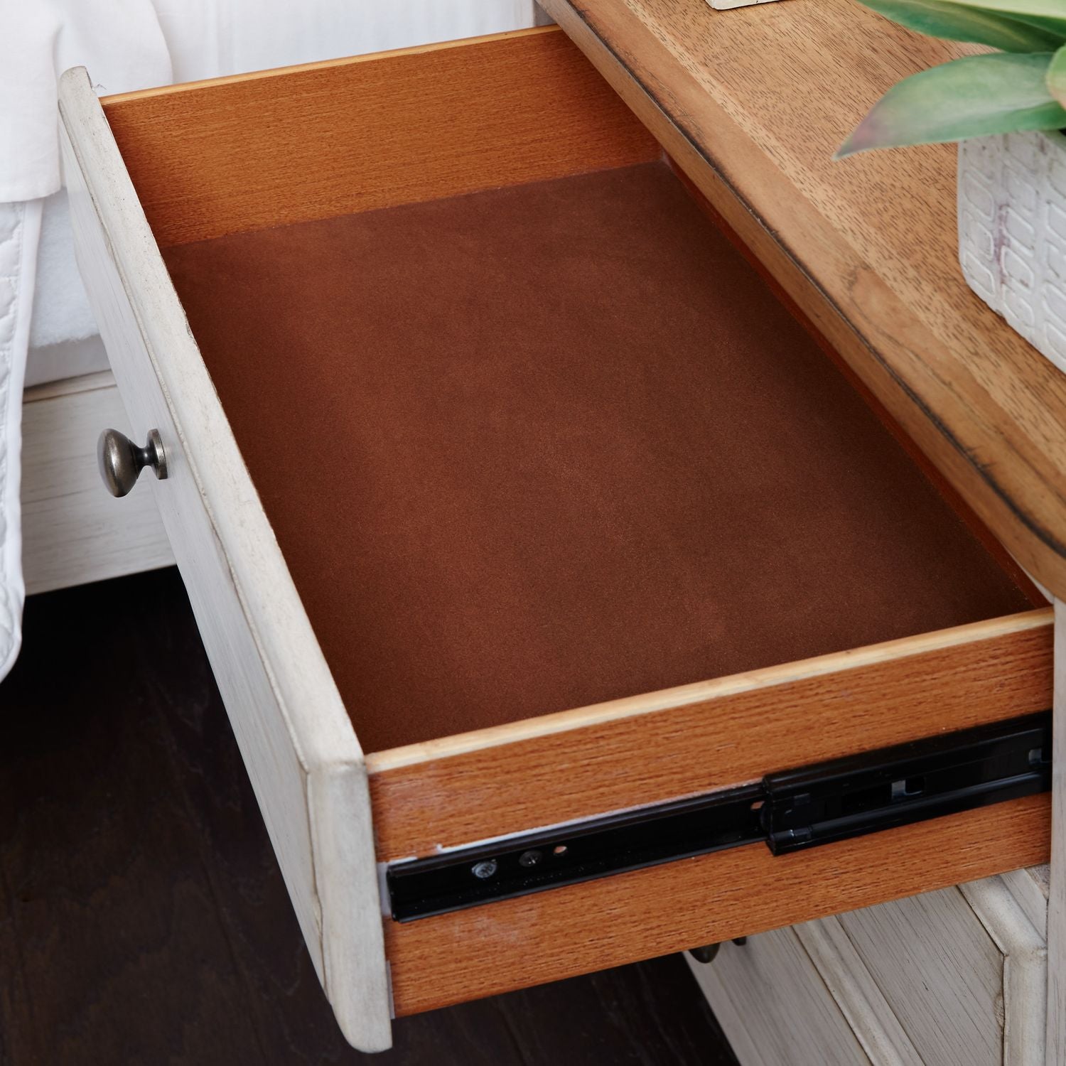 Dianela 3 Drawer Night Stand with Charging Station